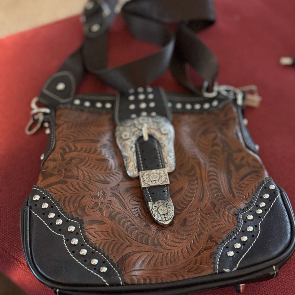 Small Western Cross over Purse